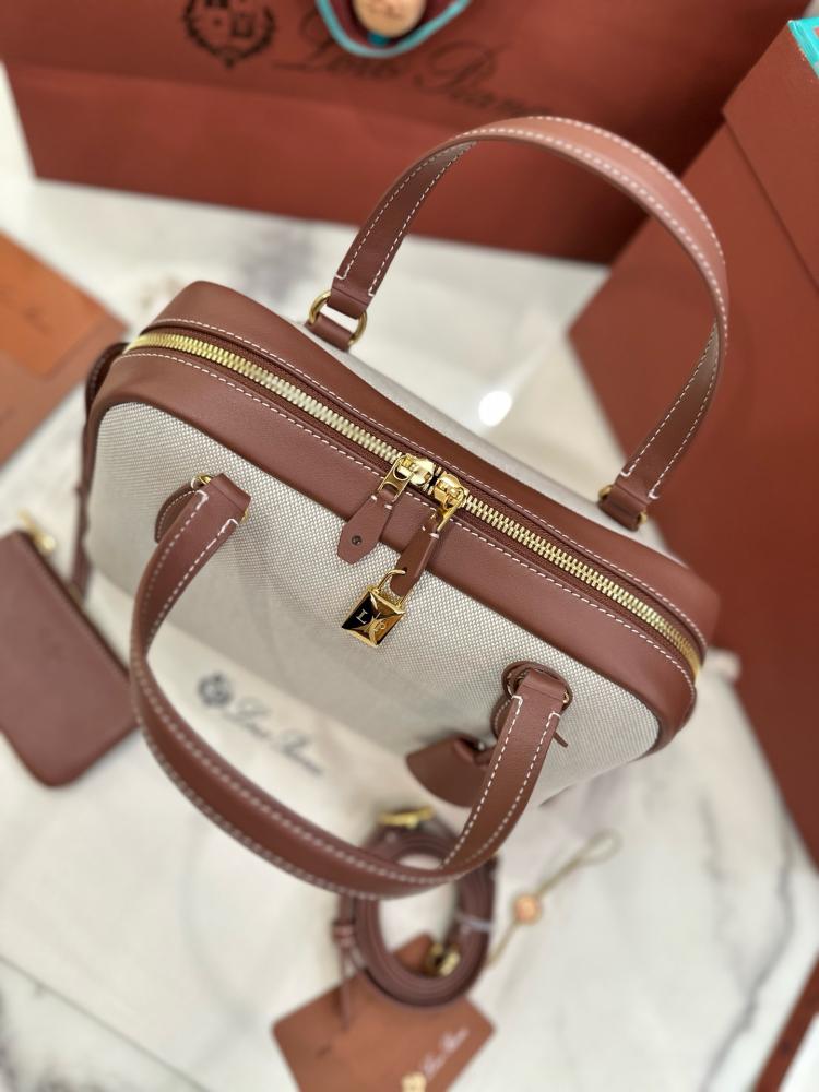 Needle small لوربيانا