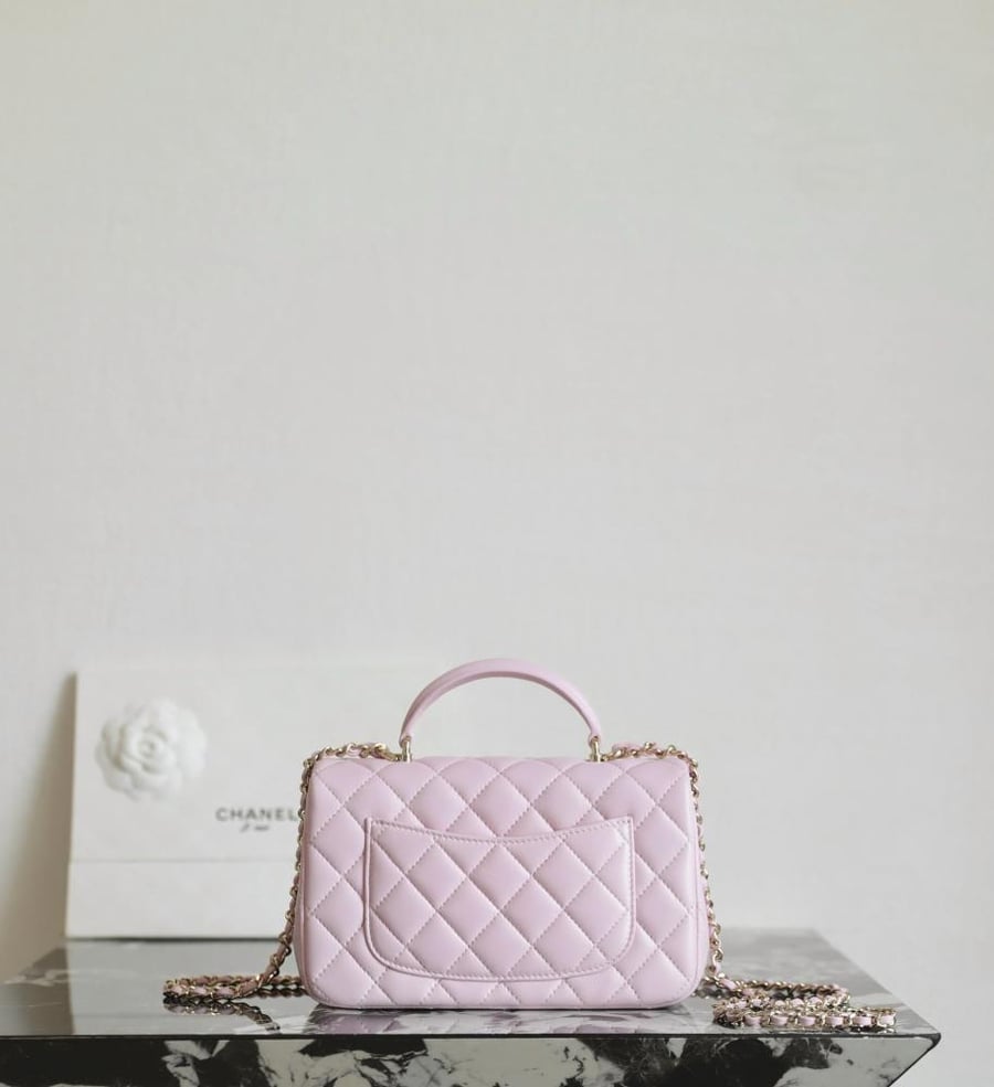 Chanel 20 cm