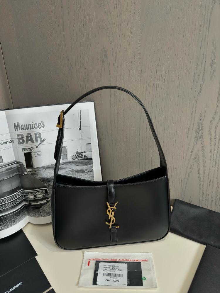 Ysl hobo 23 cm