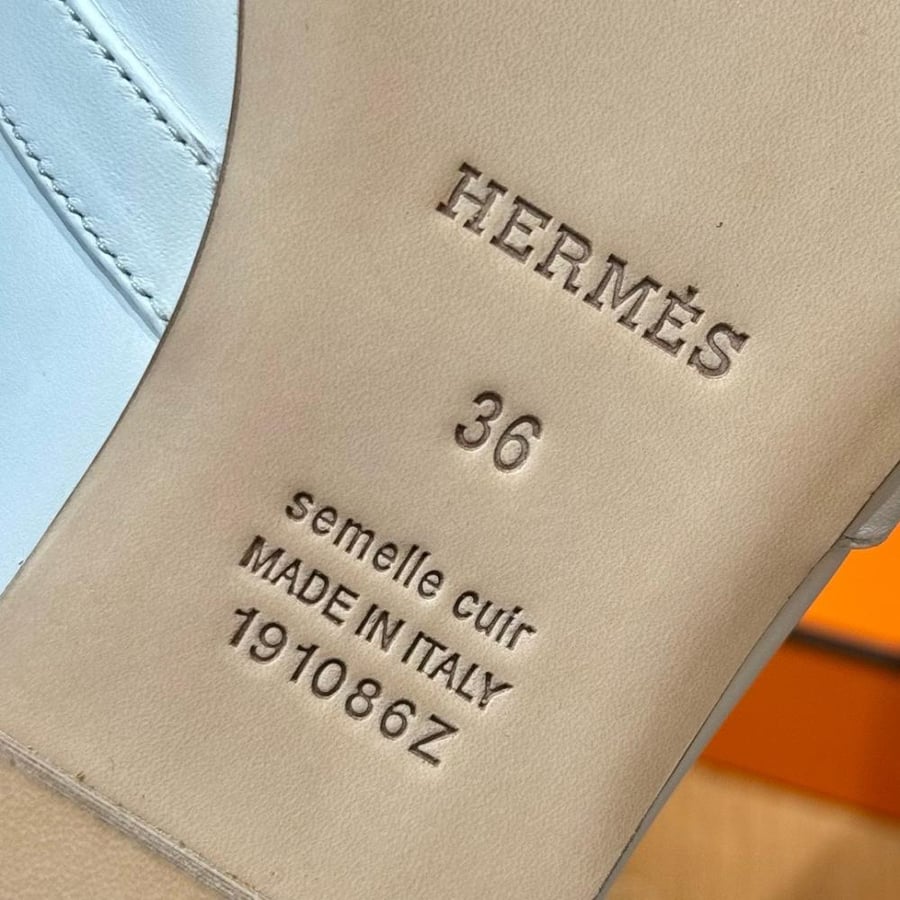 Hermes oz صندل