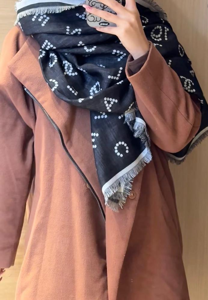 سكارف شانيل