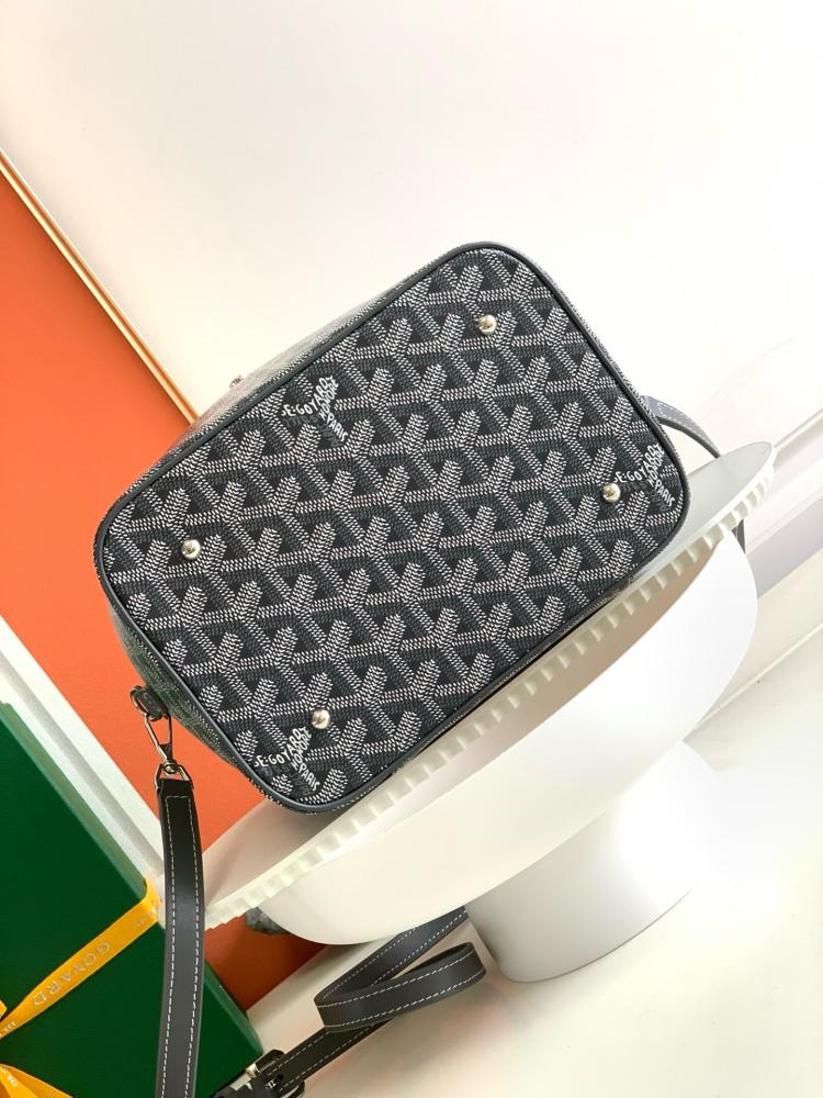 Vanity muse bag