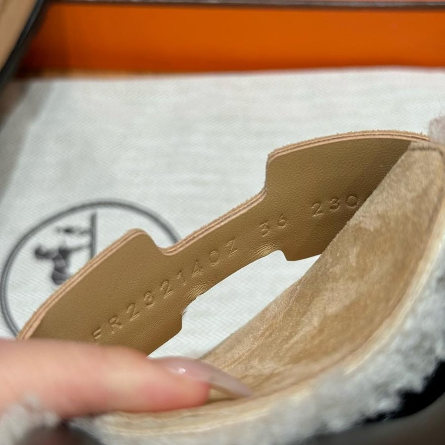 Hermes Go صندل