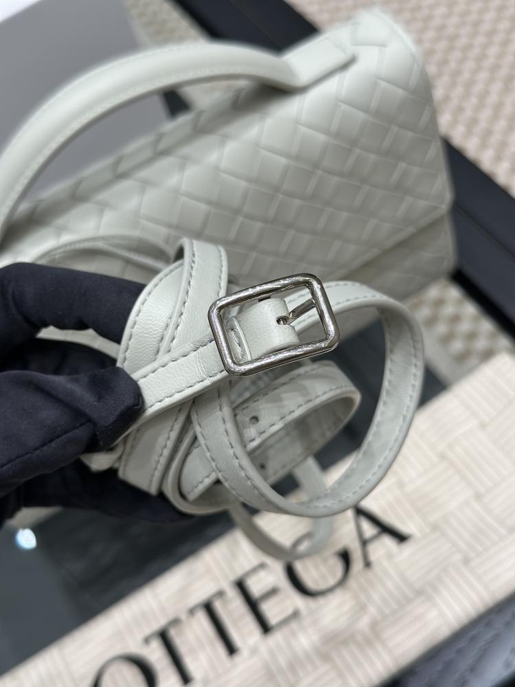 Andiamo clutch