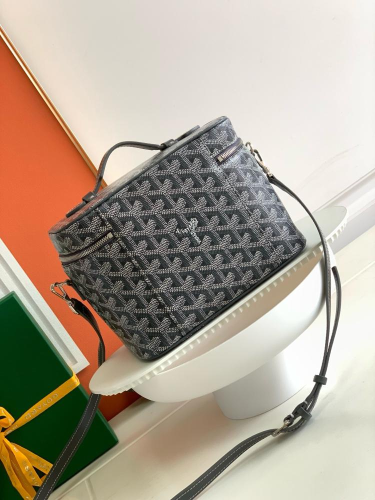 Vanity muse bag