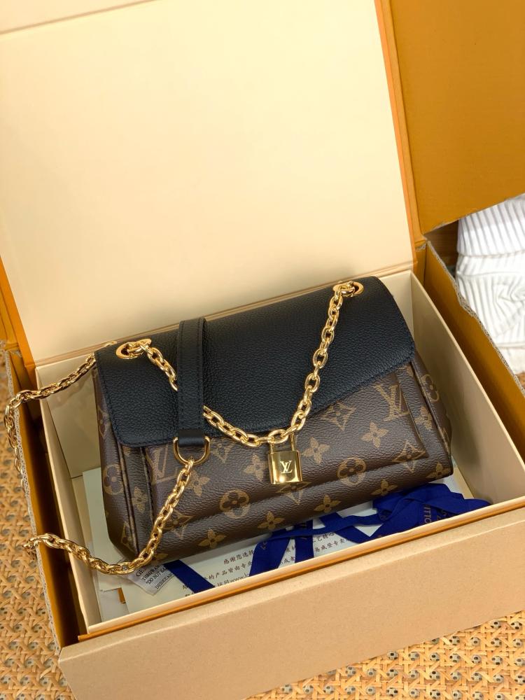 ‏Sac Saint-Germain BB