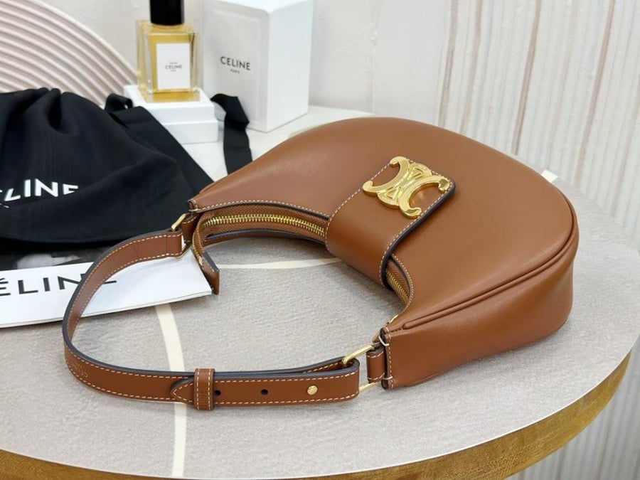 Celine Triomphe