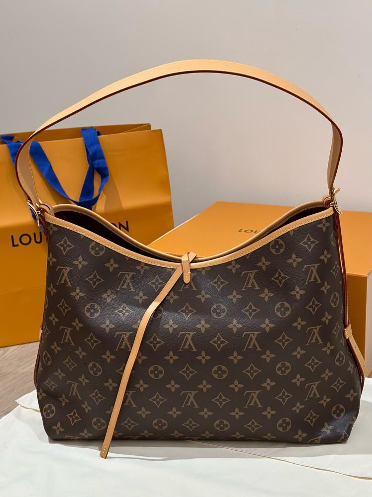 CARRYALL LV 39 cm