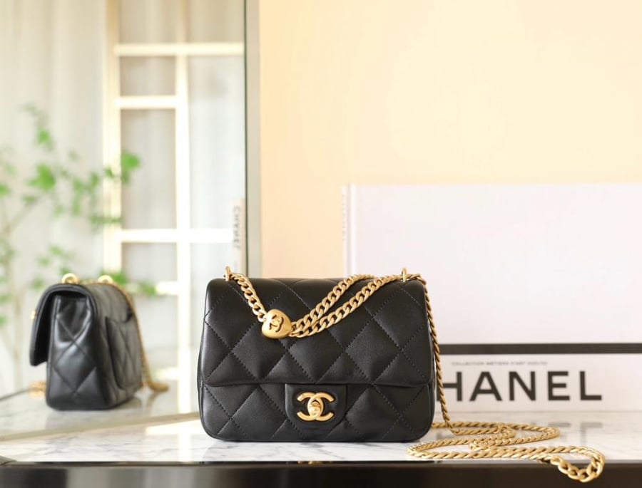 Chanel 25