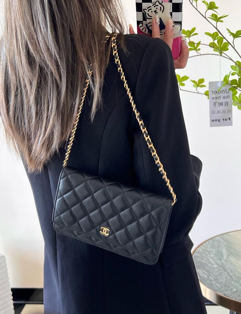 Chanel woc