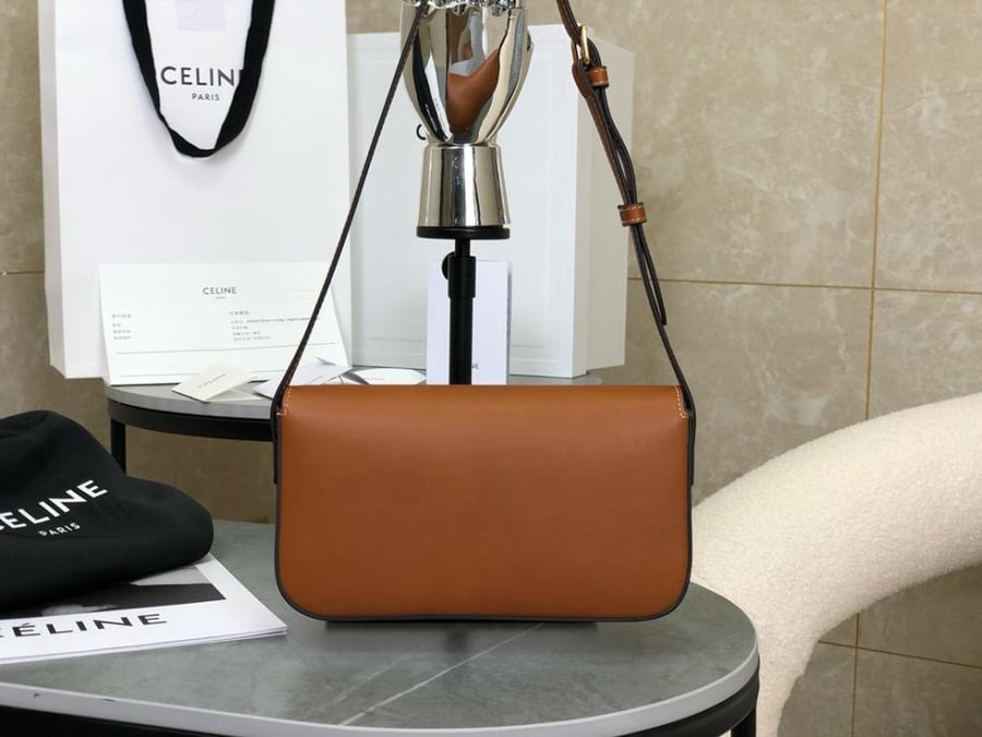 Celine shoulder