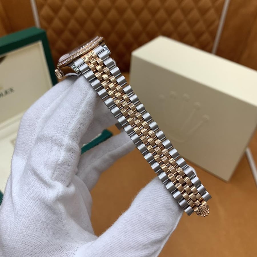 Rolex روز قولد