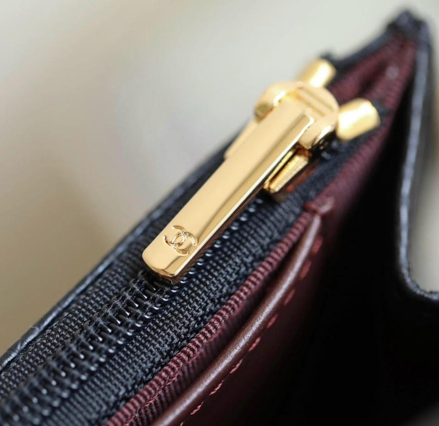 Chanel woc