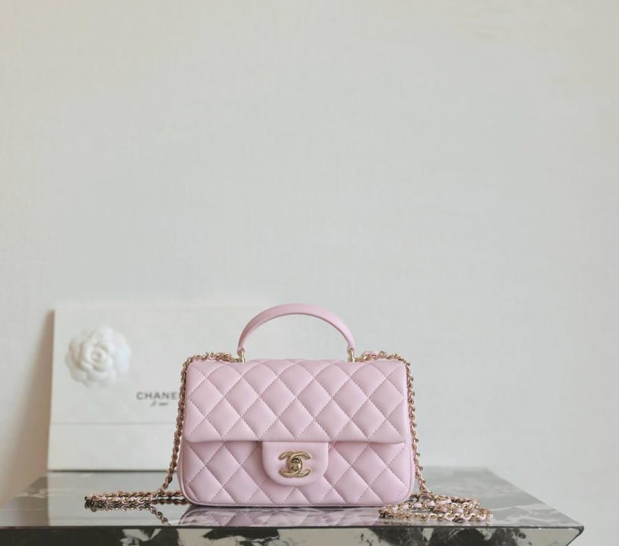 Chanel 20 cm