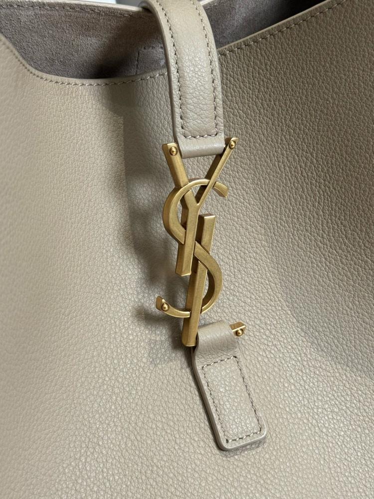 Ysl hobo