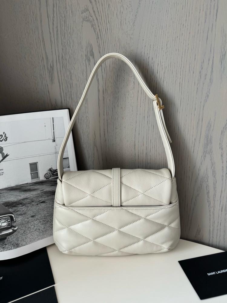 LE 57