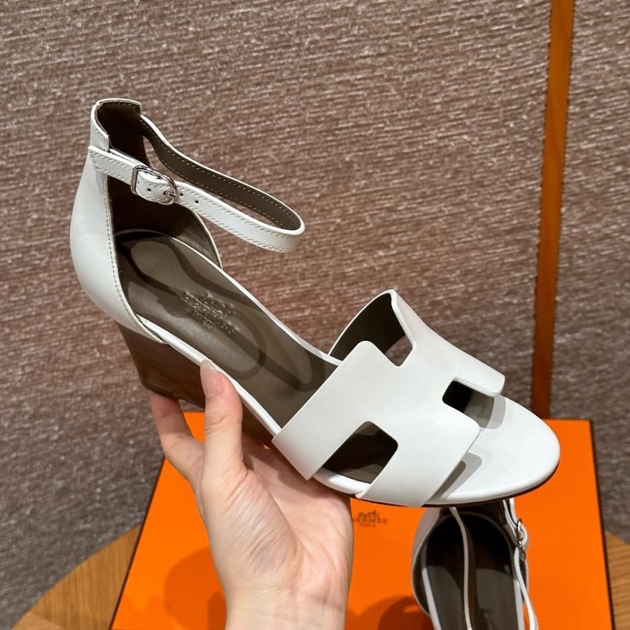 Hermes  Legend