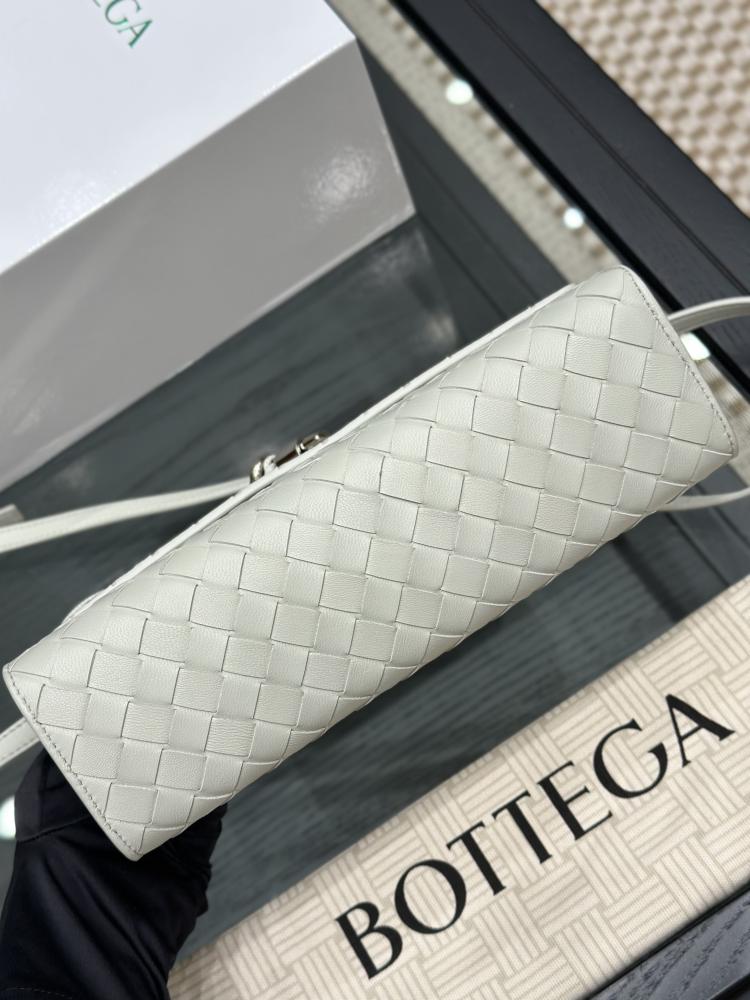 Andiamo clutch