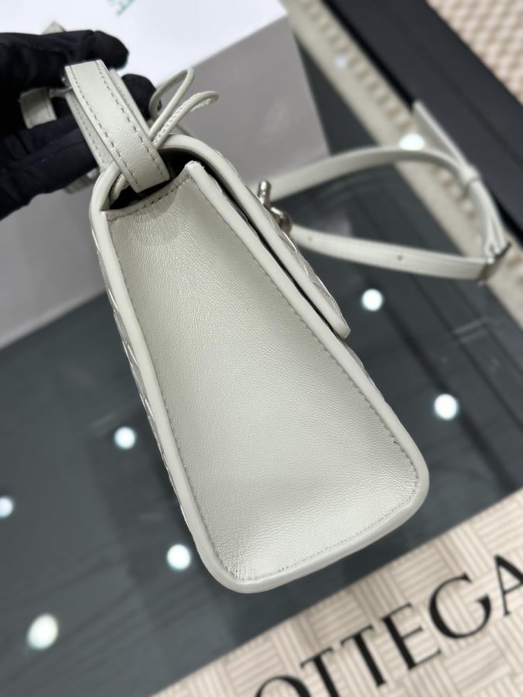 Andiamo clutch