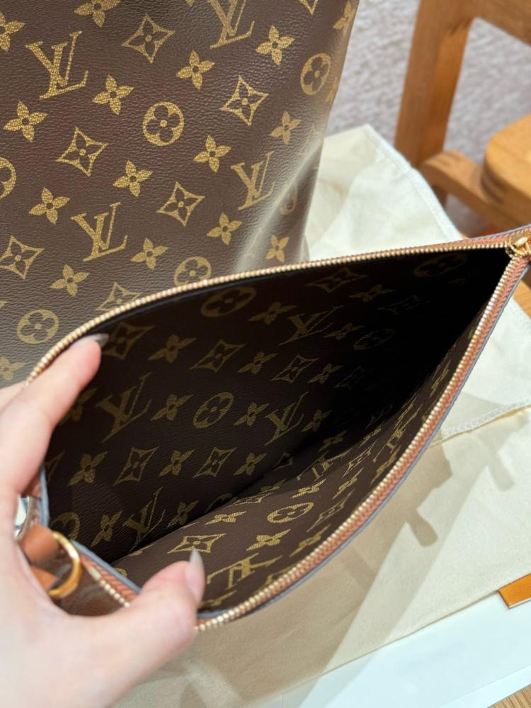 CARRYALL CARGO neverfull