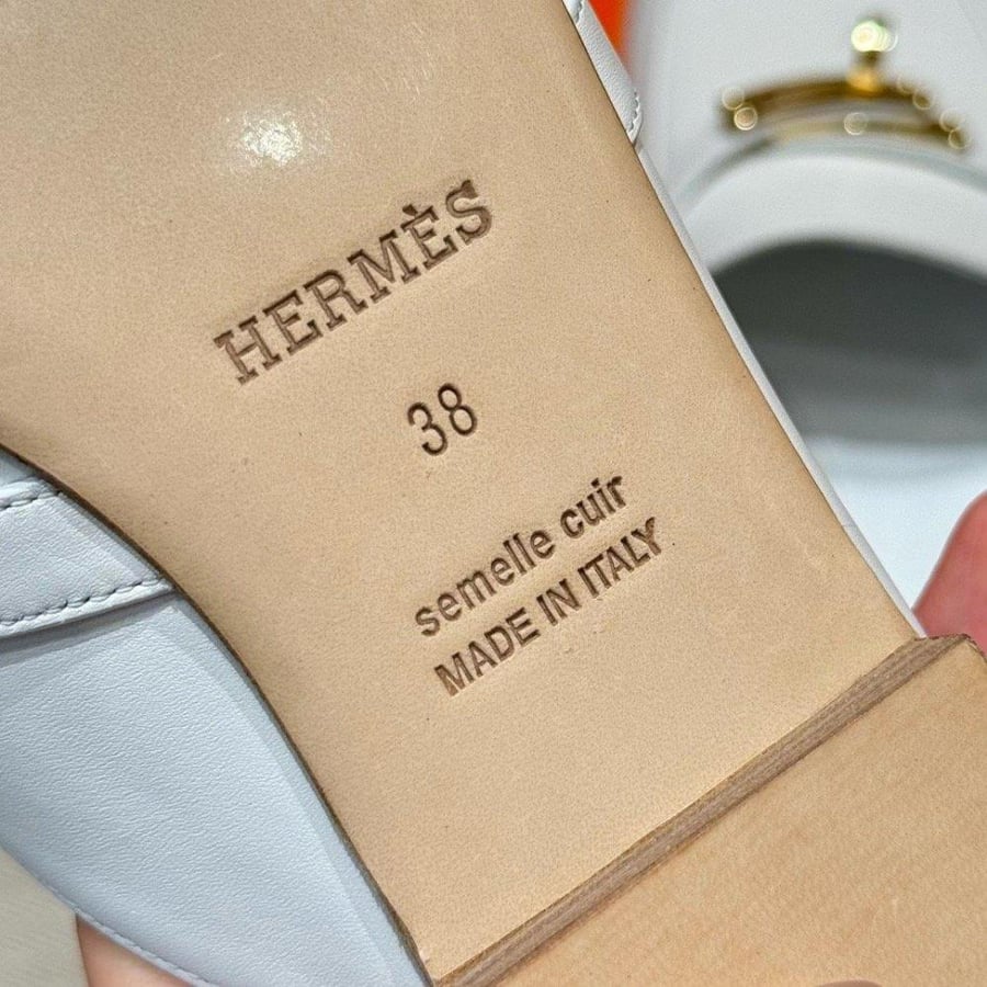 Hermes oz صندل