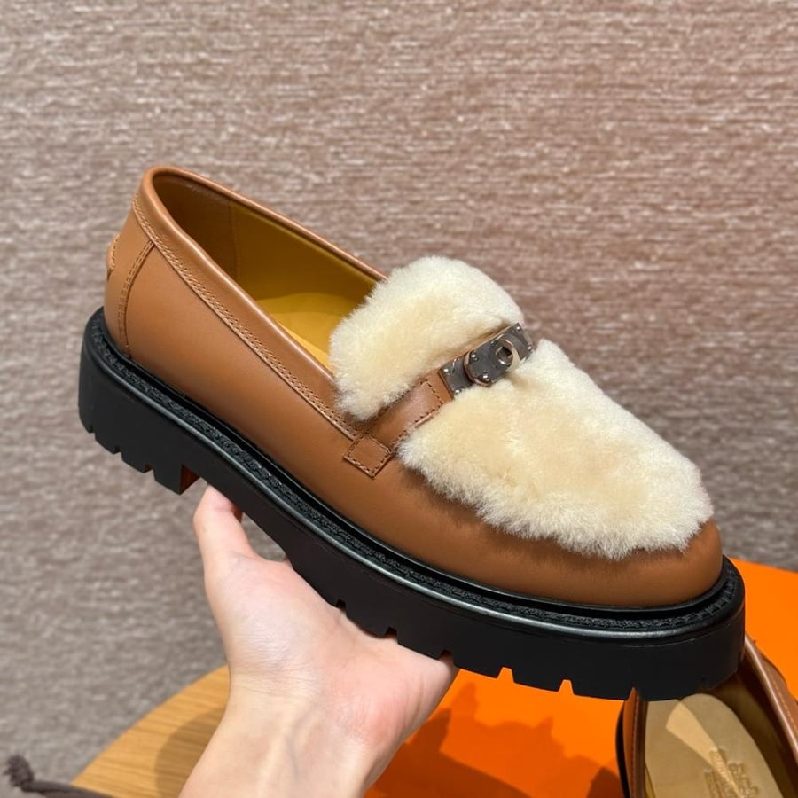 Lconel Loafer