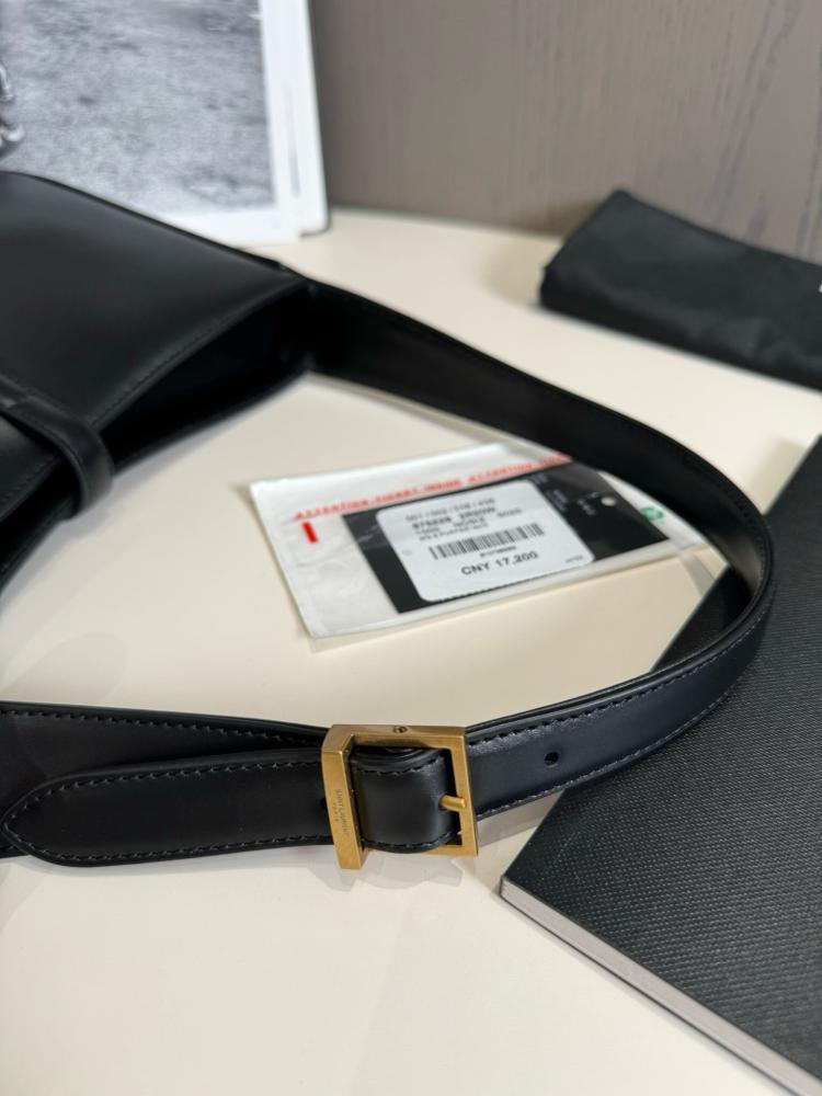 Ysl hobo 23 cm