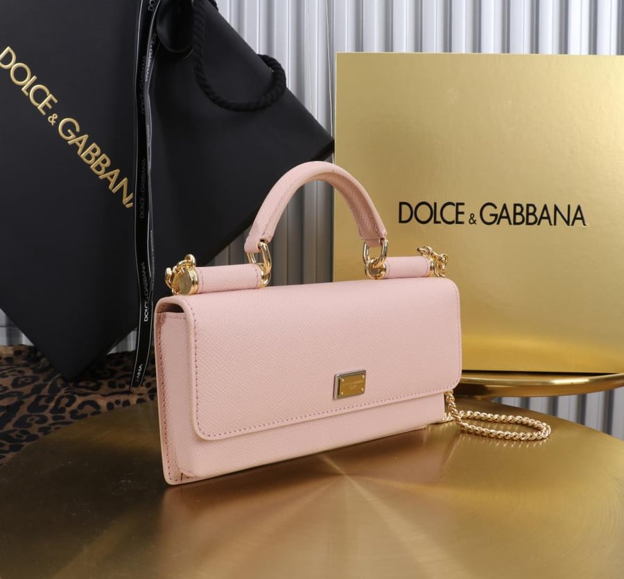 D&G