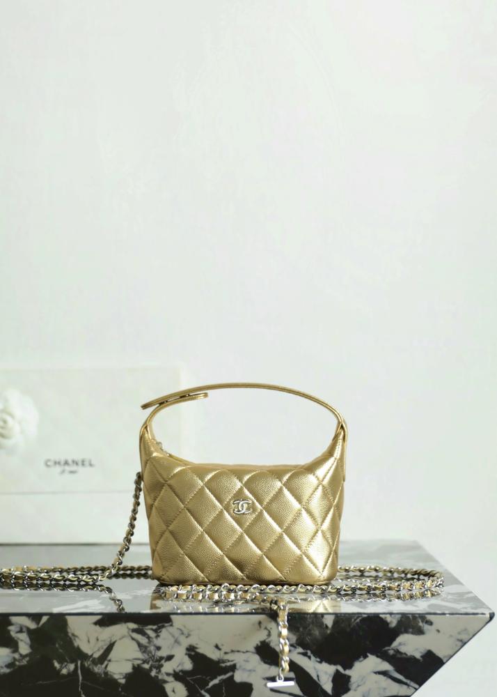 Hobo bag