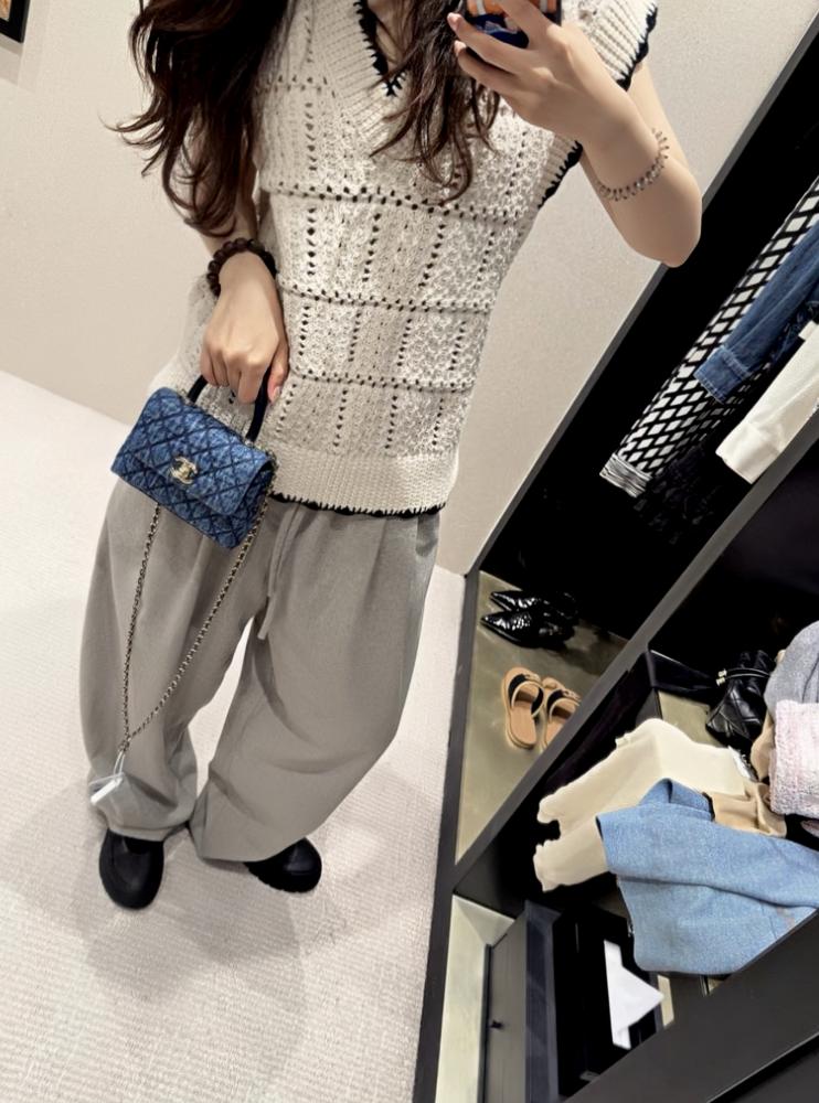 Mini coco handle
