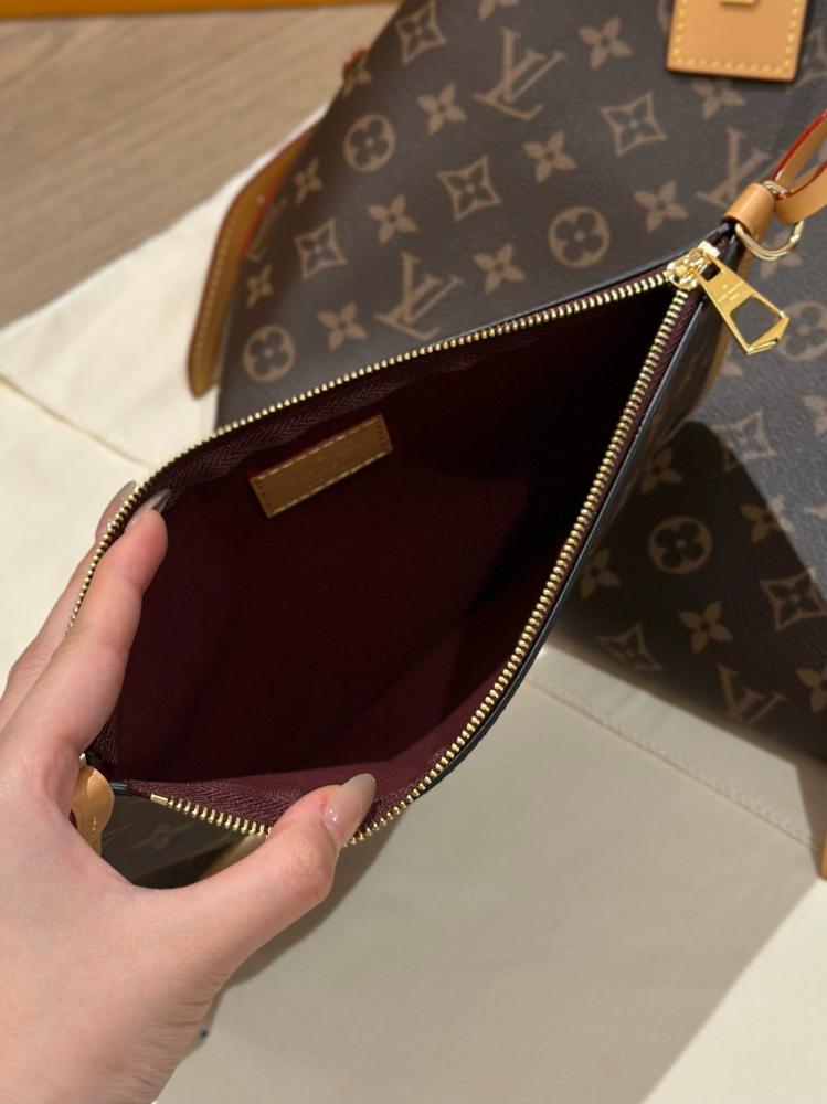 CARRYALL LV 39 cm