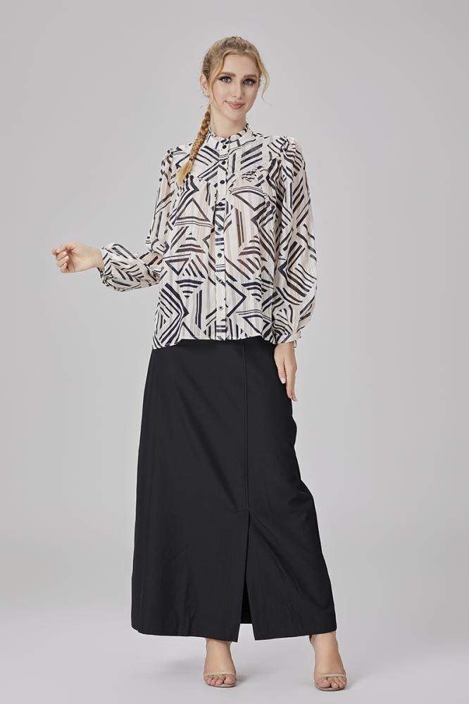 Soft chiffon blouse off white