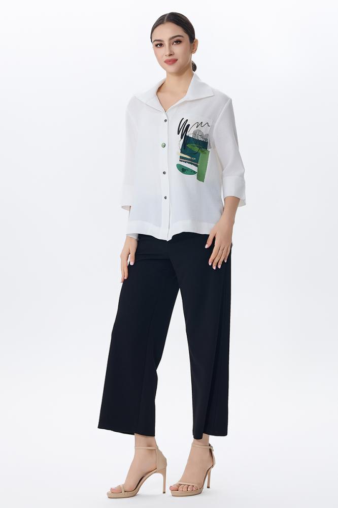 Chiffon blouse with geometric print with pocket