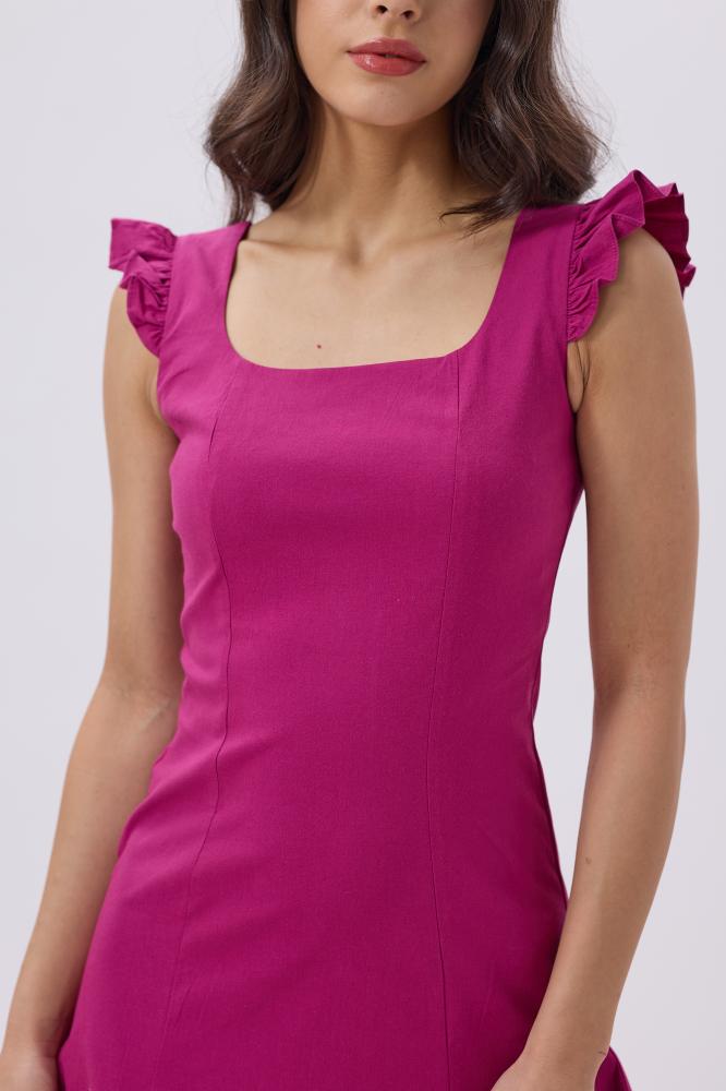 Midi pink dress with feminine cut and shoulder ruffles | Elegant look – Prando
