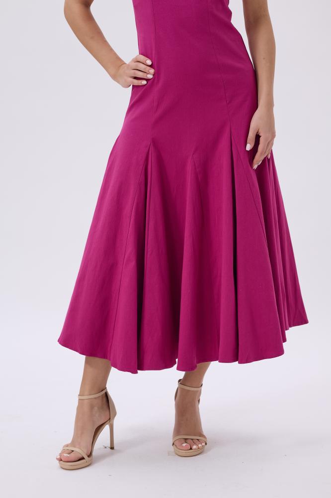 Midi pink dress with feminine cut and shoulder ruffles | Elegant look – Prando