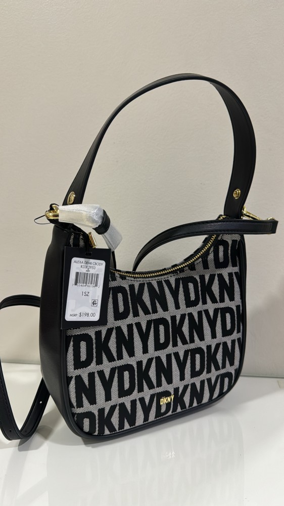 شنطة Dkny