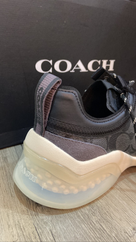 جزمة coachرجالي