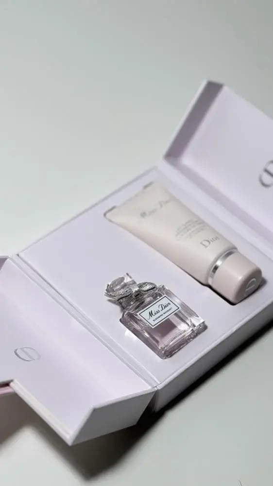 بوكس ميني عطر مس ديور بولمنق بوكيه 5ML ولوشن 20ML