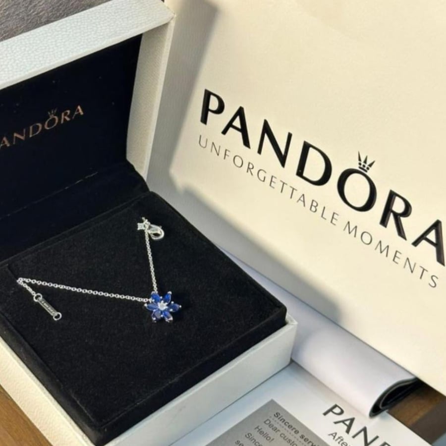 سلسال باندورا PANDORA ورده ازرق   شامل الملحقات