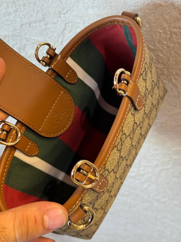 شنطة غوتشي GG كانفس ميني توت (Mini Tote Bag