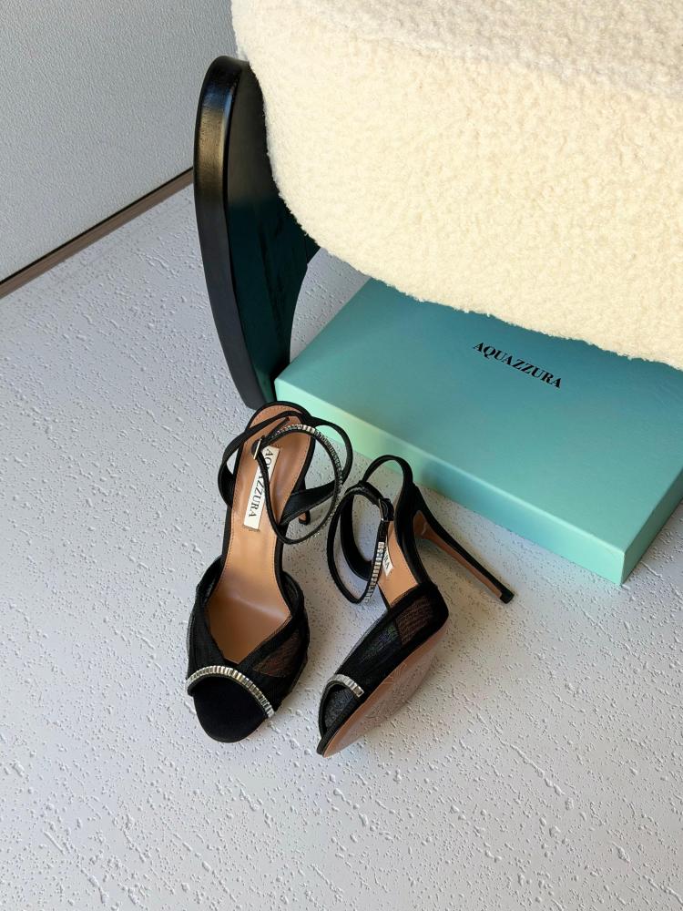 صندل كعب فاخر كريستالي – Aquazzura