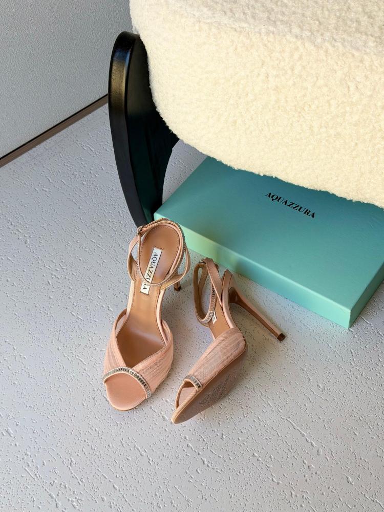 صندل كعب فاخر كريستالي – Aquazzura