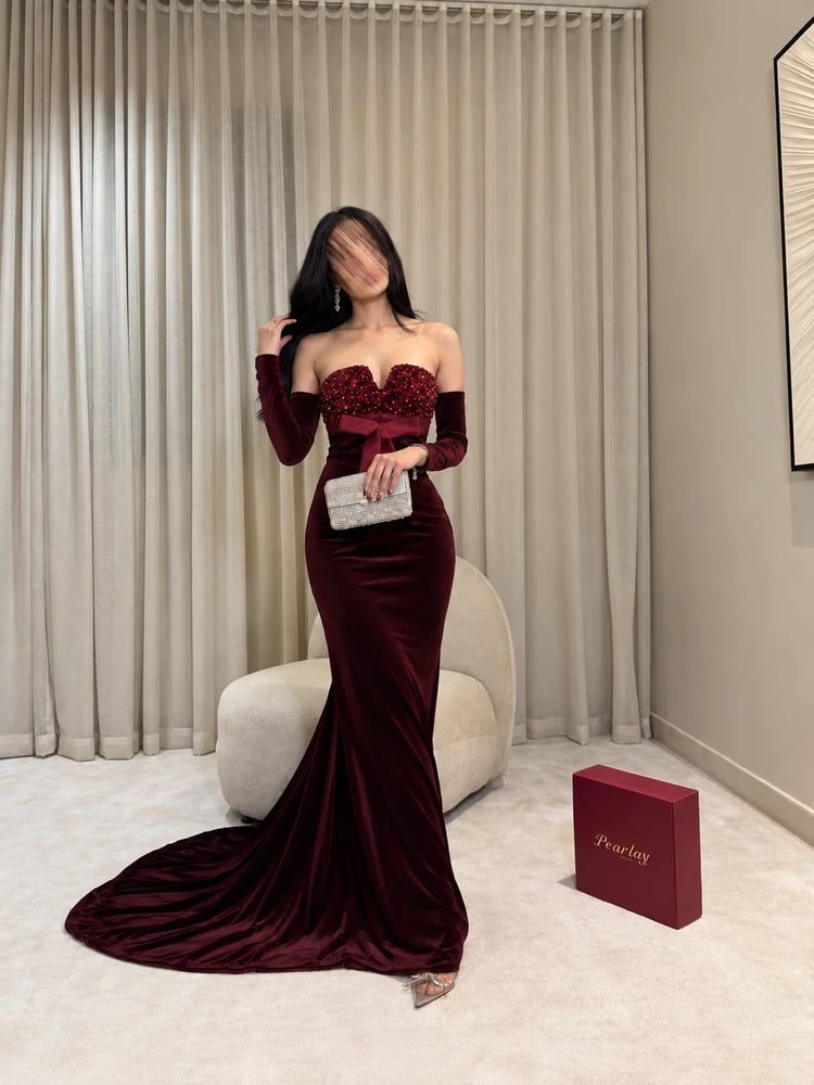 فستان ڤيلورا المخملي– Velora Dress