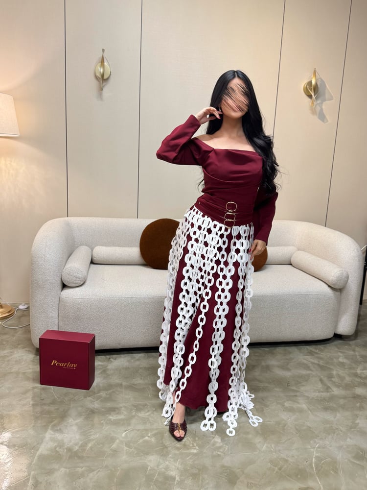 فستان سلاسل بيرلاي – برغندي