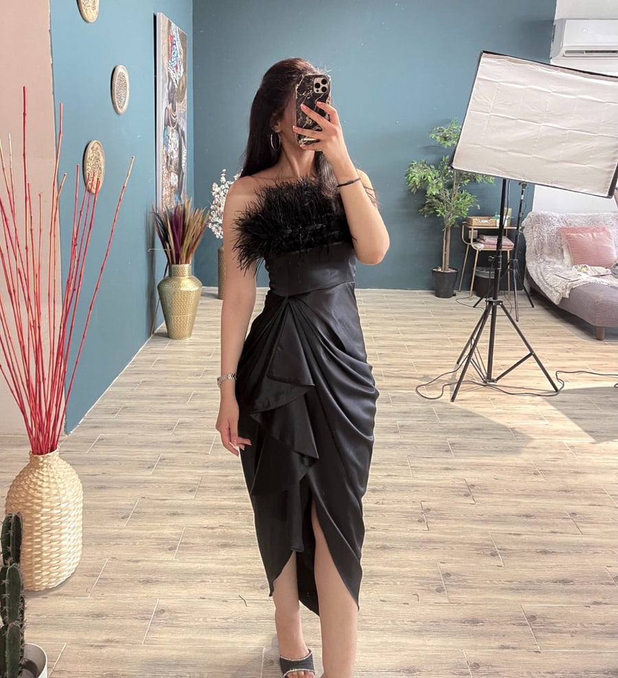 Plume black dress