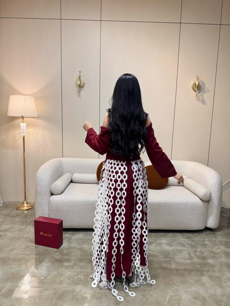 فستان سلاسل بيرلاي – برغندي