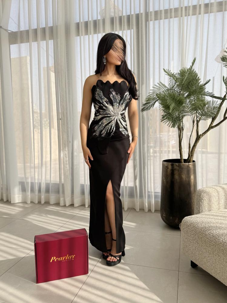 فستان تألّق الأسود الفاخر