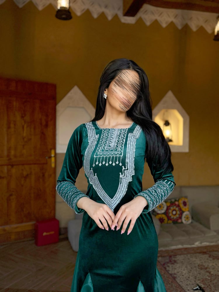جلابية التأسيس مخمل كسرات مع نشل