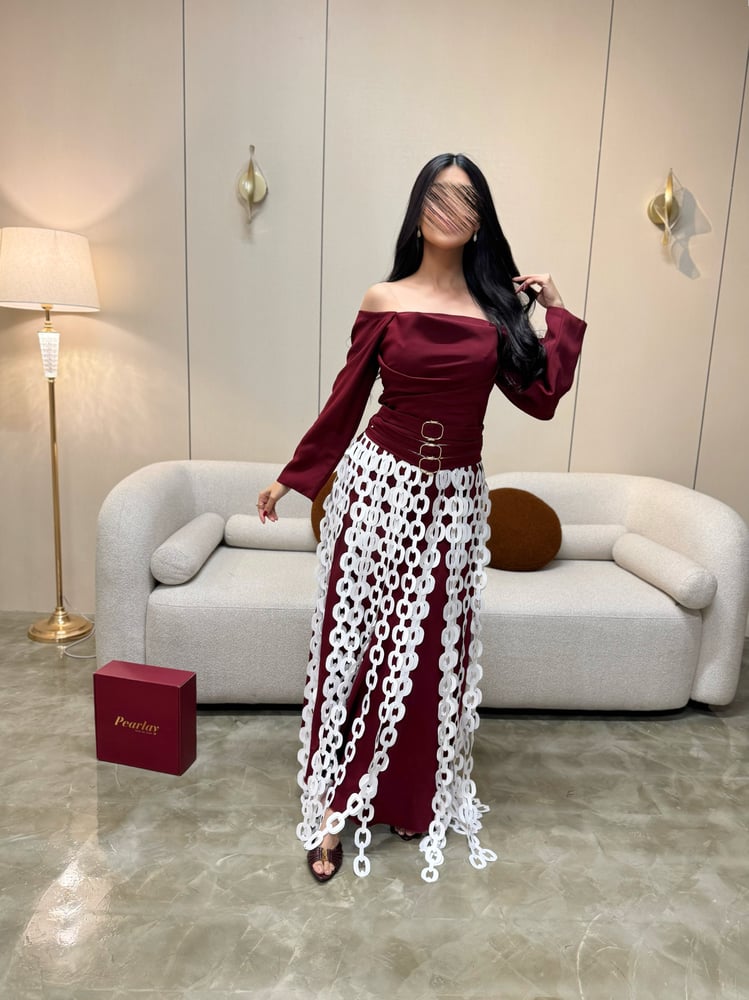 فستان سلاسل بيرلاي – برغندي