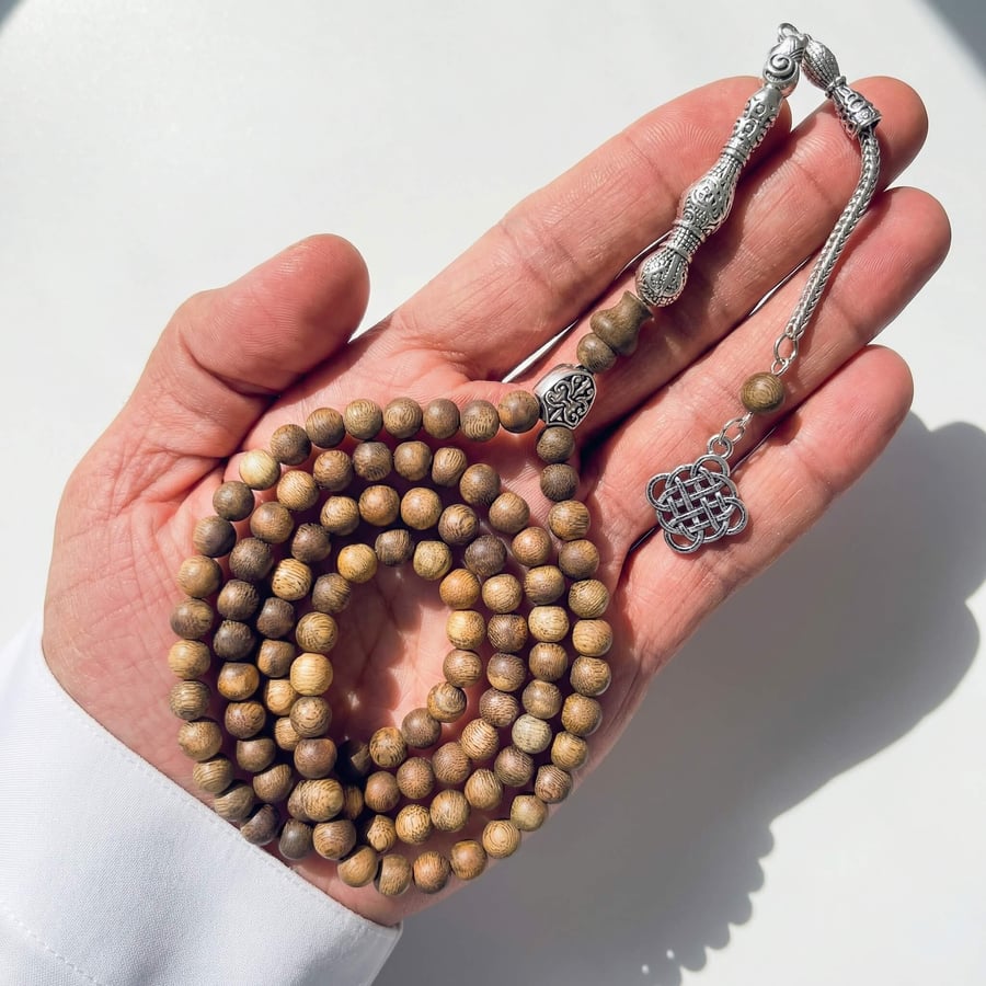 سبحة عود أصلية